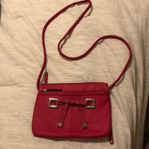 NWOT Tigna Nello crossbody pink bow pebbled leather purse